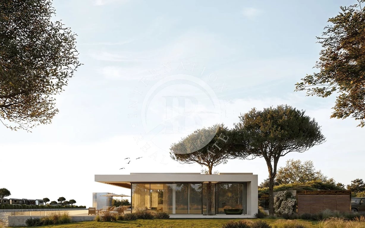 Villa in Isola Albarella - Image 2