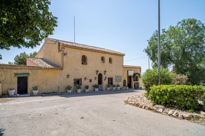 House in Alicante - view 1