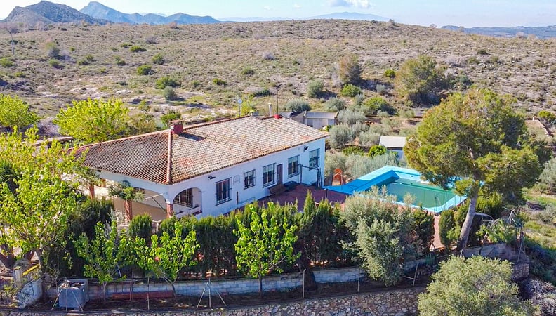 House in Puerto Lumbreras - view 1