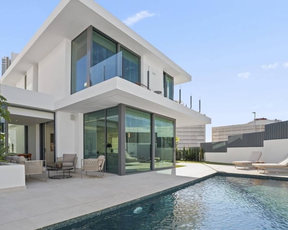 Villa in Benidorm - view 1