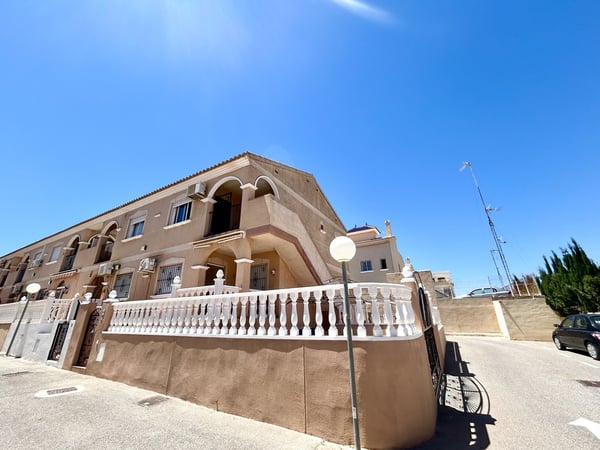 Penthouse in La Zenia - view 1
