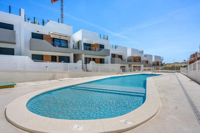 House in San Miguel de Salinas - view 1