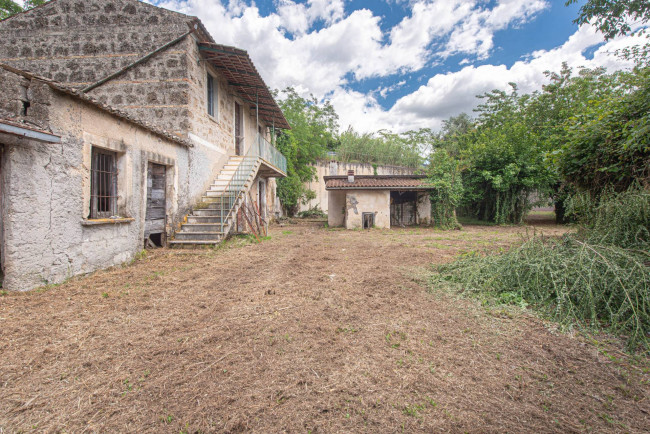 House in Roccasecca - Image 2
