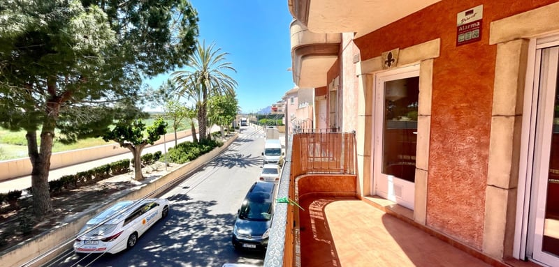 Apartment in Formentera de Segura - view 1