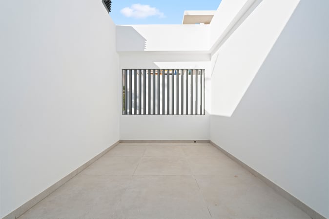 Villa in Benidorm - view 1