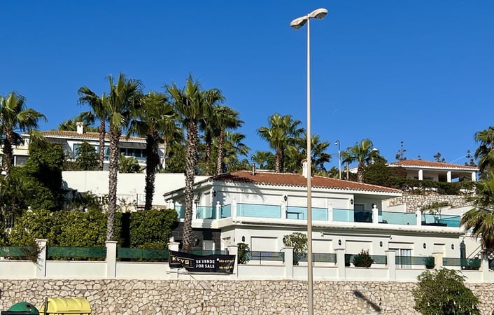 Villa in El Chaparral - view 1