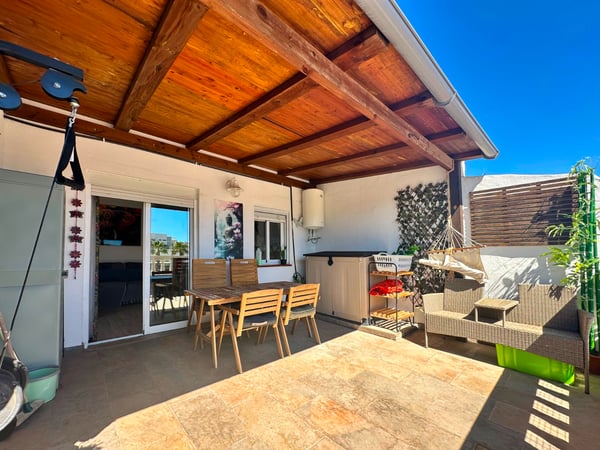 House in Urbanizacion los Balcones - view 1