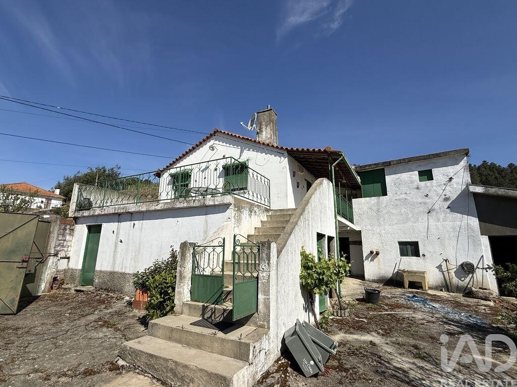 House in Candedo - Image 3