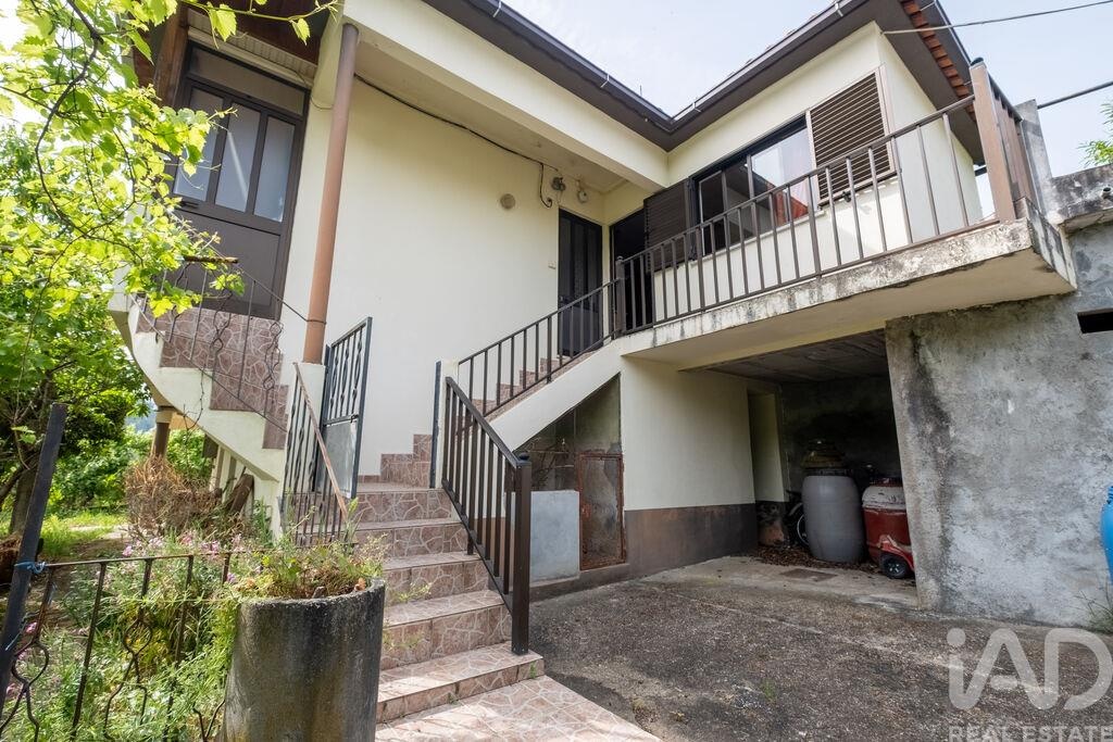 House in Penacova - Image 2