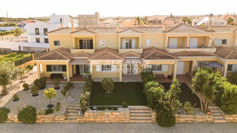 Villa in Ludo - view 1