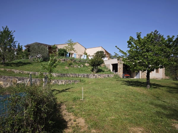 House in Serres - view 1