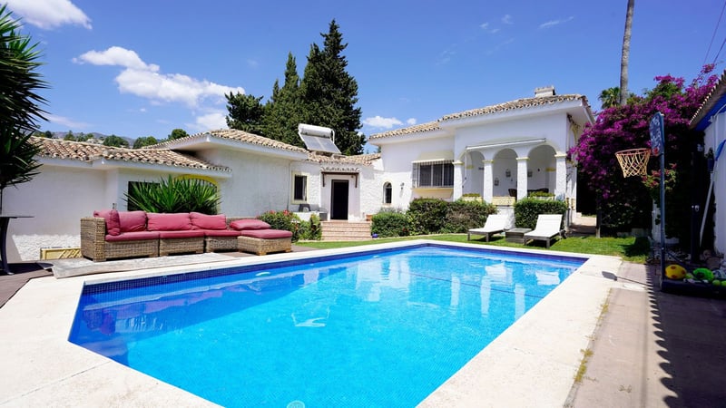 Villa in Mijas Costa - view 1
