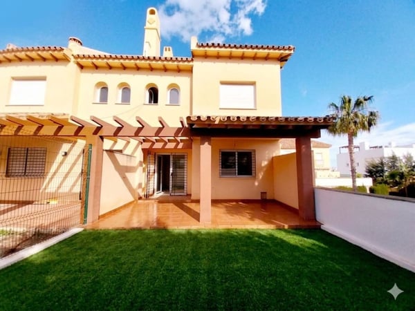 House in Sitio de Calahonda - view 1