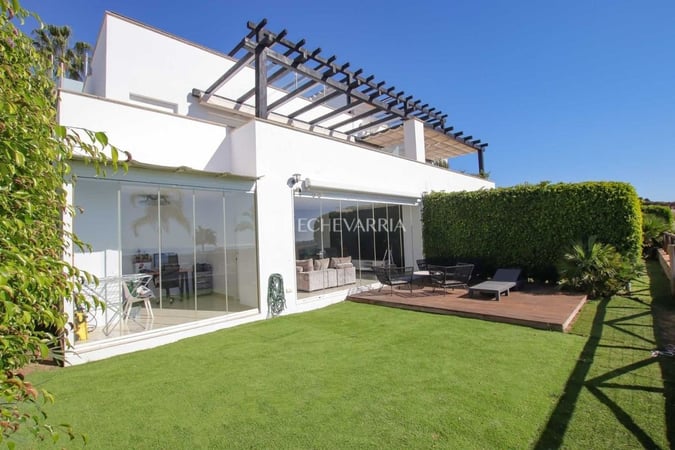 House in Marbella - view 1