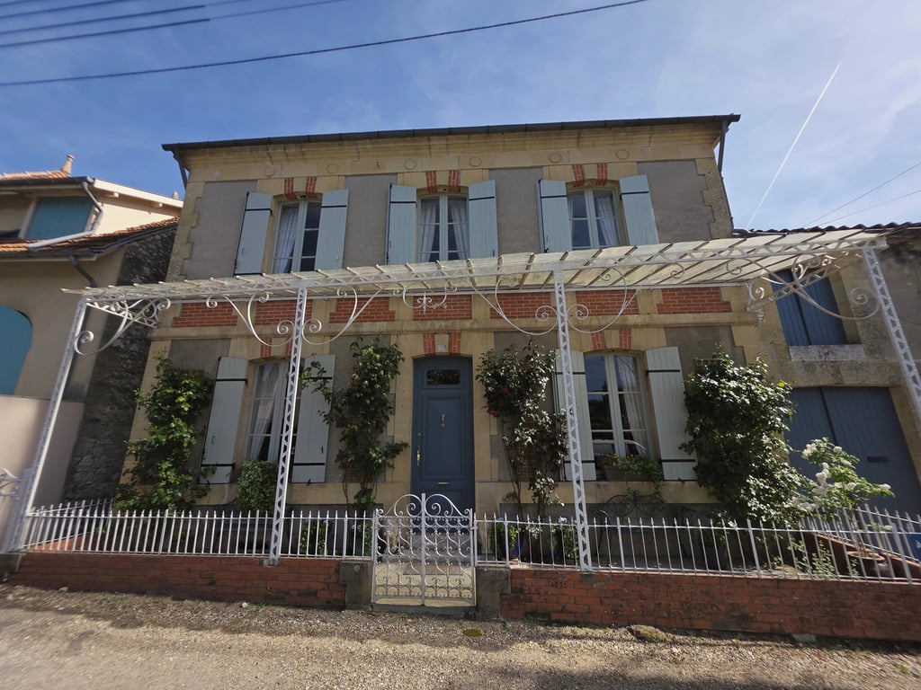 House in Eymet
