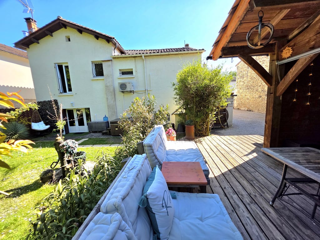 House in Eymet