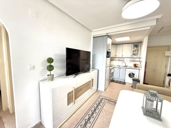 Apartment in Torrelamata - view 1