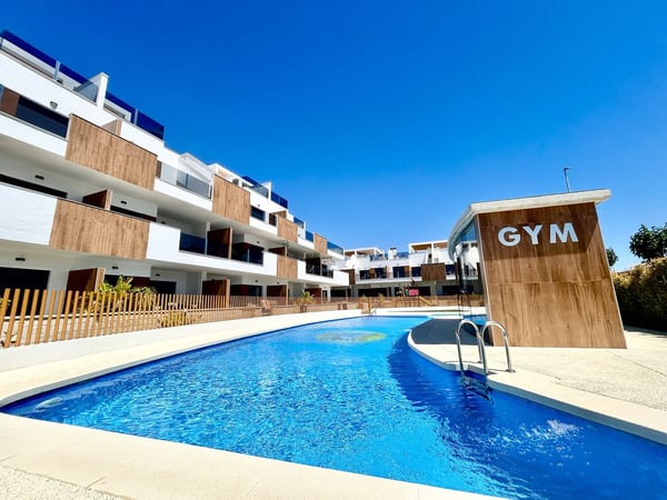 Apartment in Los Tarragas - view 1