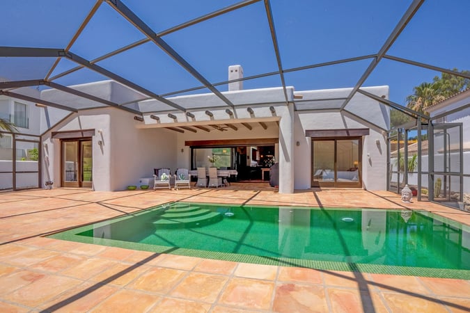 Villa in Mijas Costa - view 1