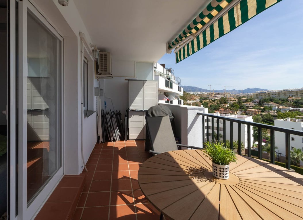 Apartment in Calla de Mijas - Image 3