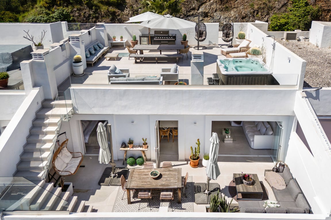 Penthouse in Lomas de la Quinta - Image 2