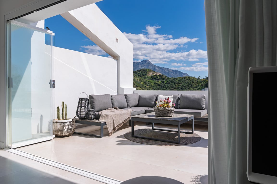Penthouse in Lomas de la Quinta - Image 3