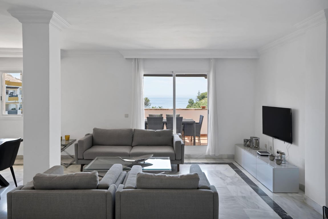 Penthouse in Marbella - Image 3