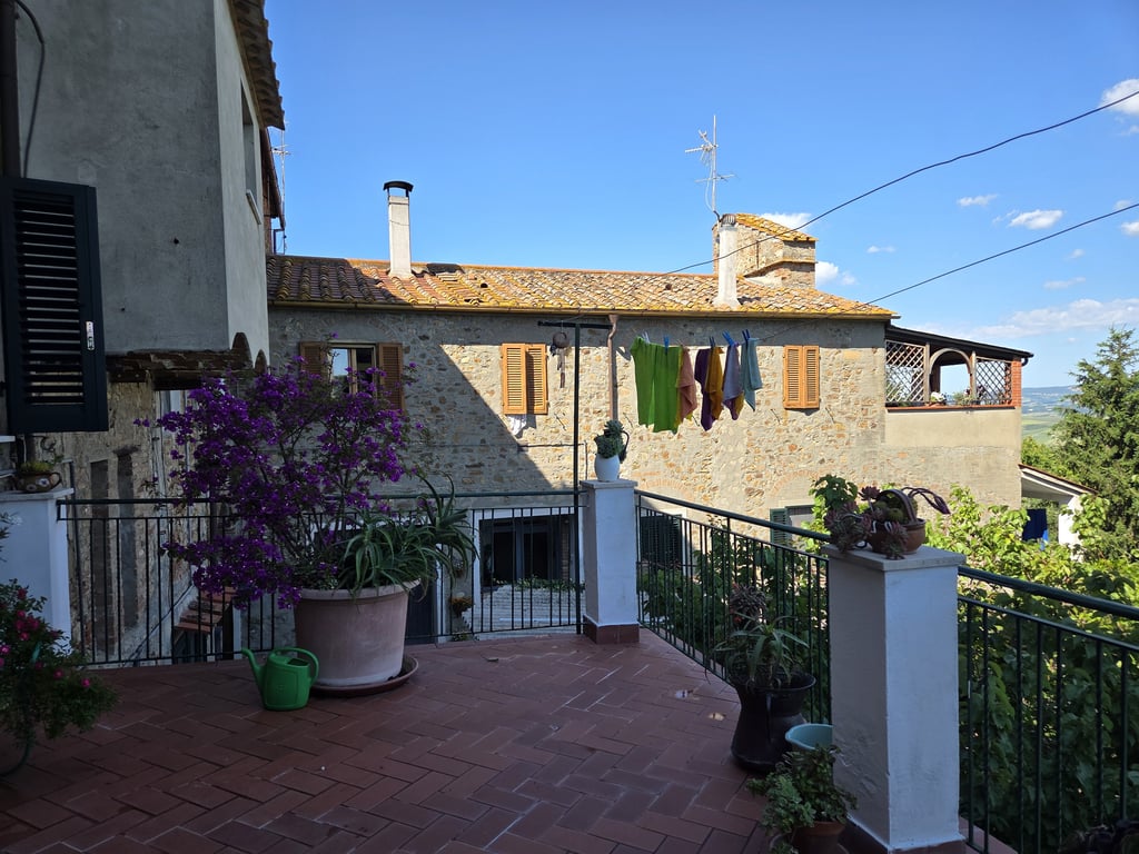 House in Lajatico - Image 2