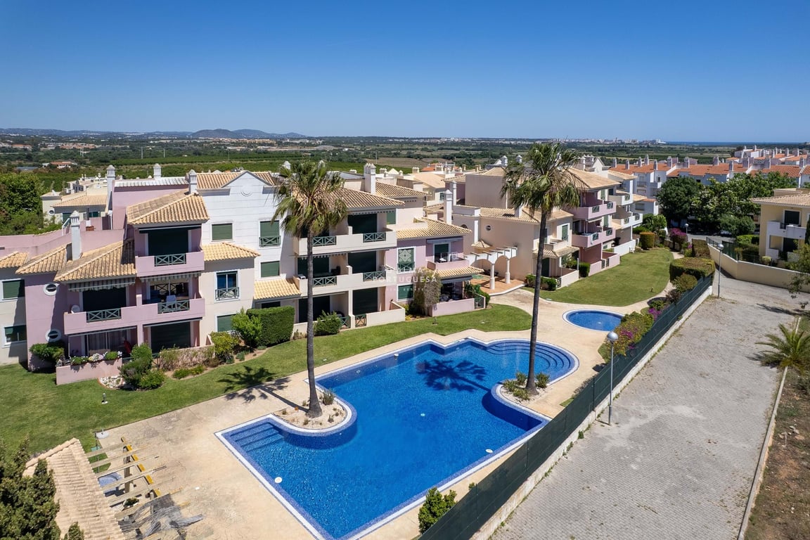 Apartment in Roja- Pe - Image 2