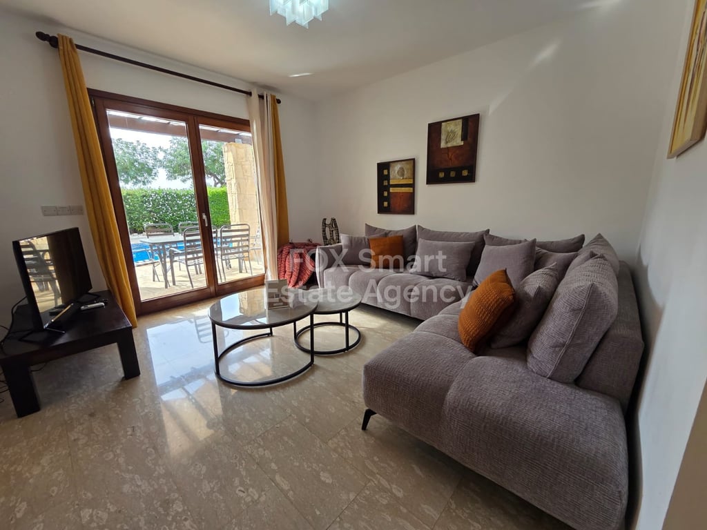 House in Kouklia - Image 3