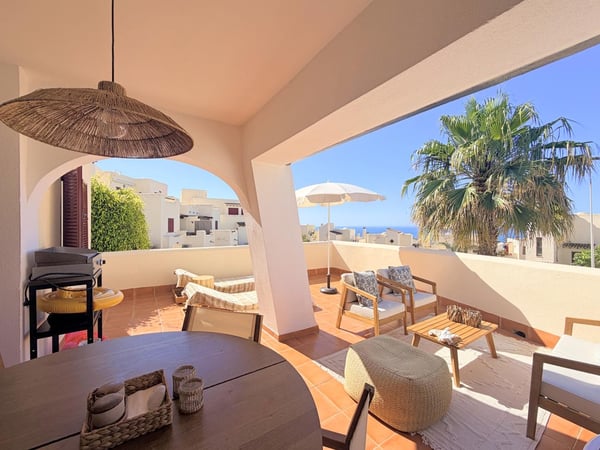 Apartment in Casares - view 1