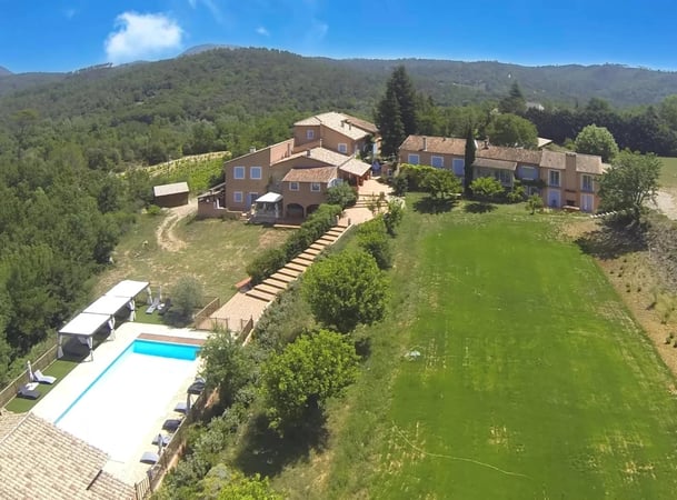 House in Chateauvert - view 1
