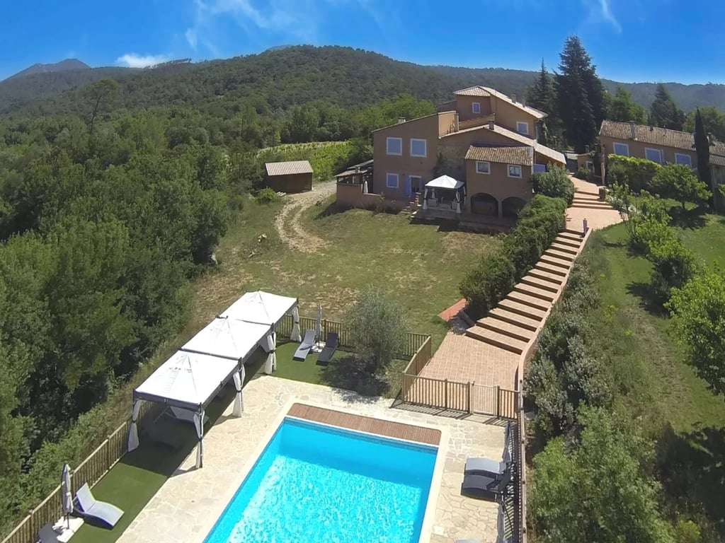 House in Chateauvert - Image 3