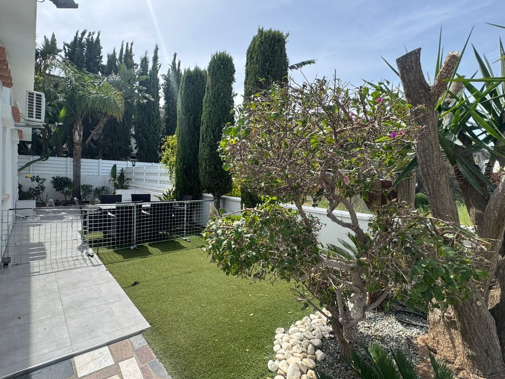 House in Agios Fanourios - Image 3