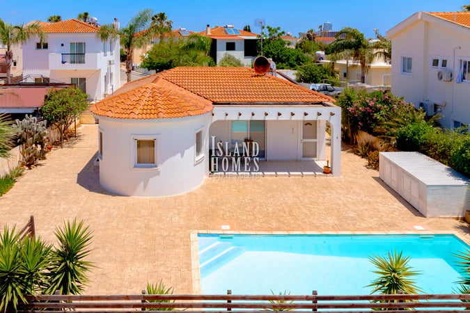 House in Sotira - view 1