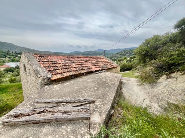 House in Prina - view 1