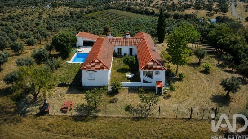 House in Crato - view 1