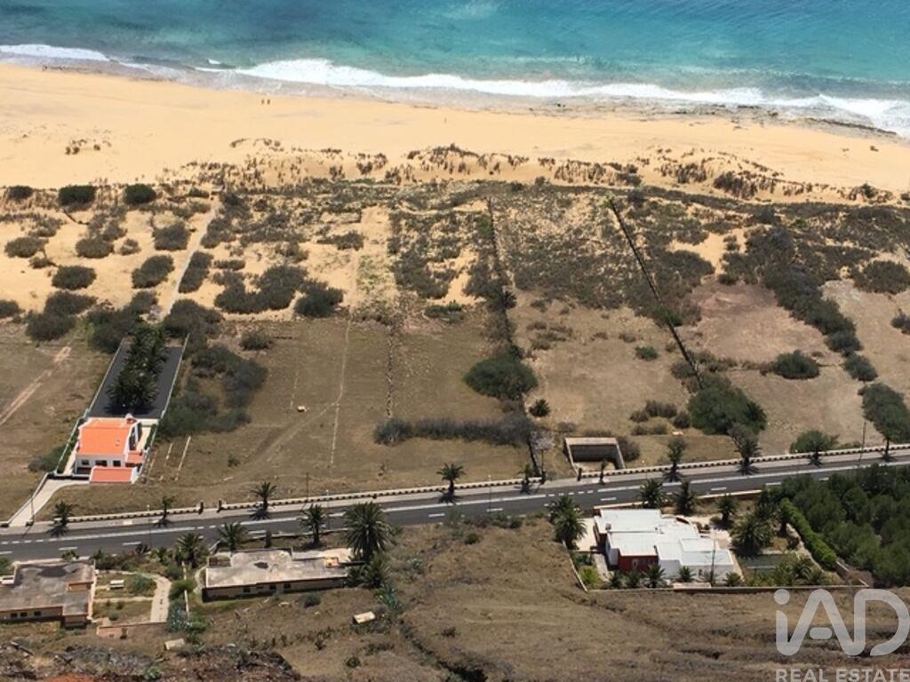 Land in Ilha de Porto Santo