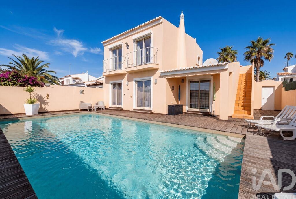 House in Portelas - Image 2