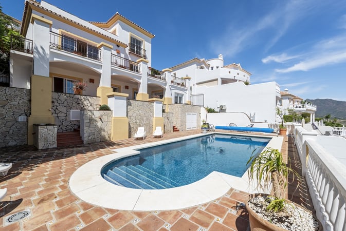Villa in Mijas Costa - view 1