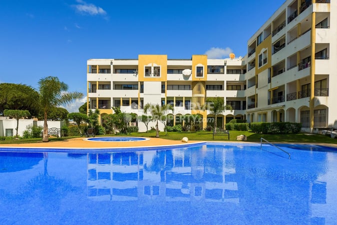 Apartment in Vilamoura - view 1