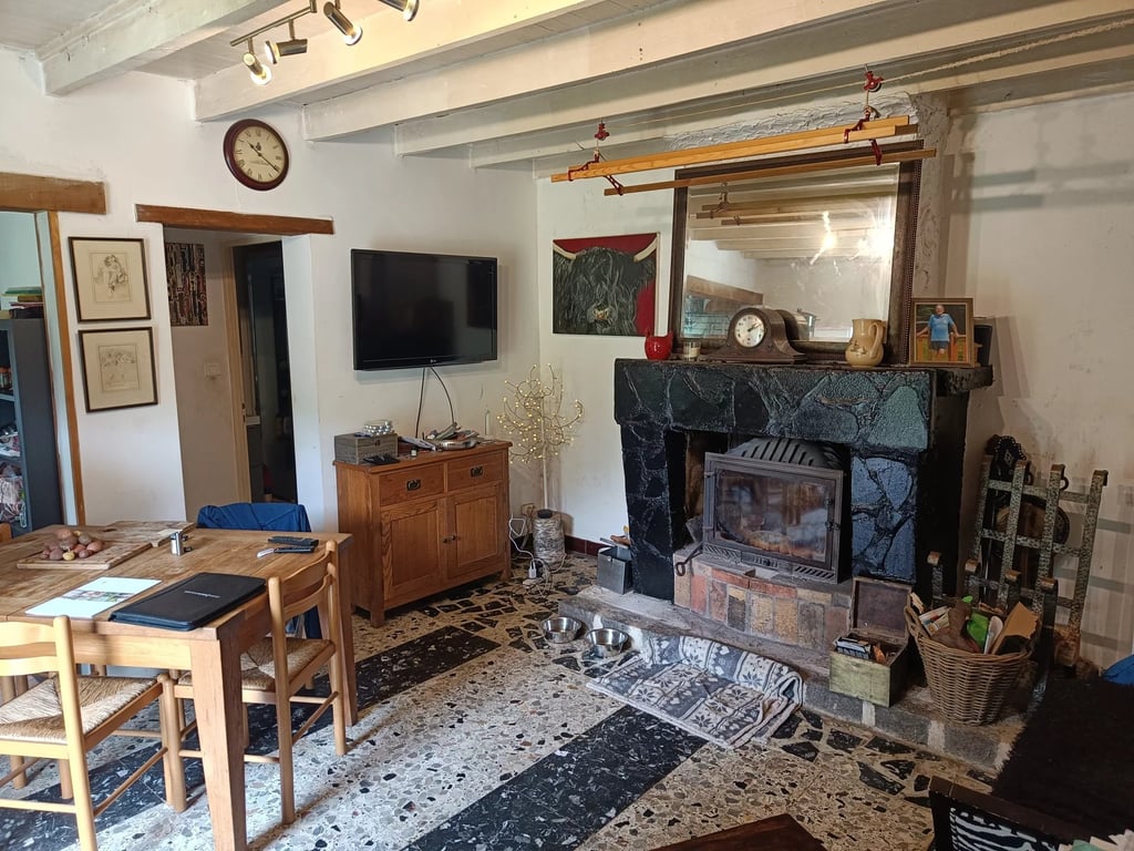 House in Augignac - Image 3