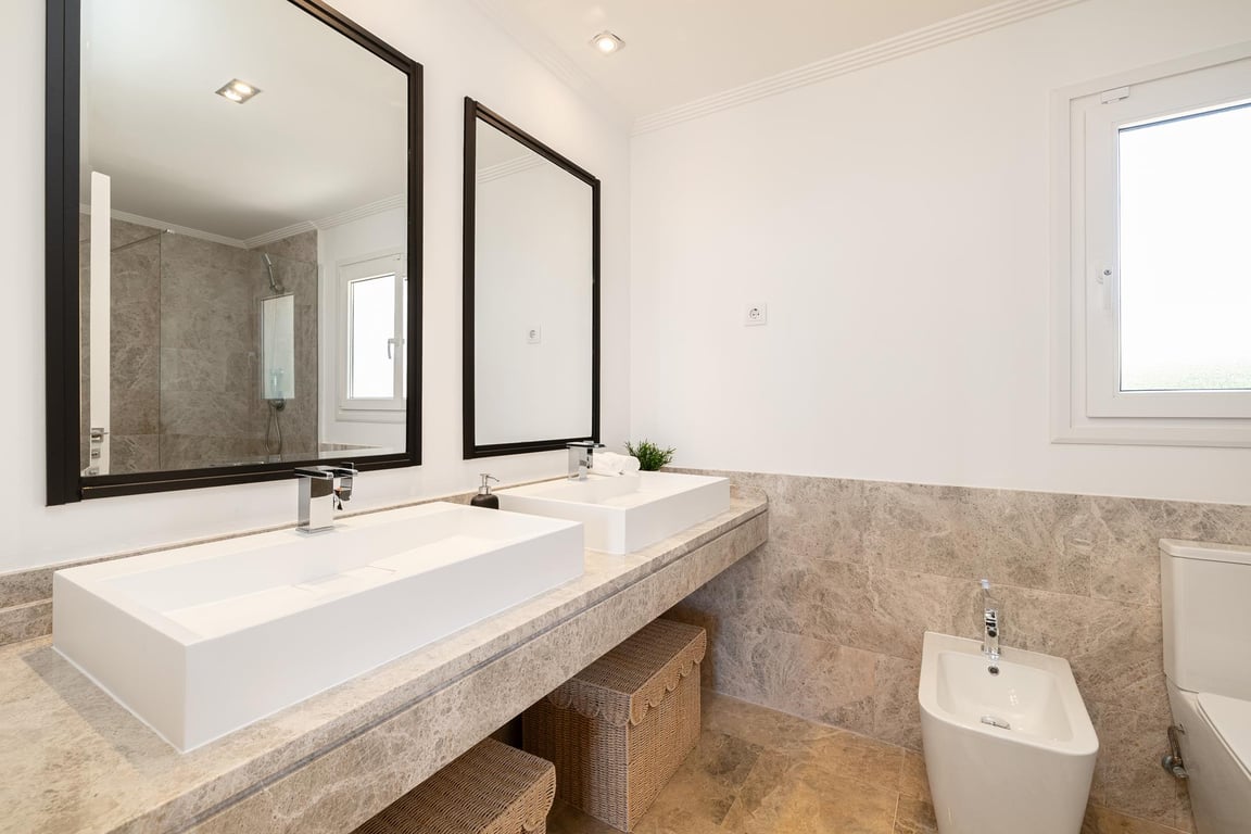 House in Artola - Image 3