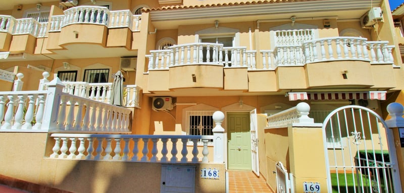 House in Villamartin - view 1