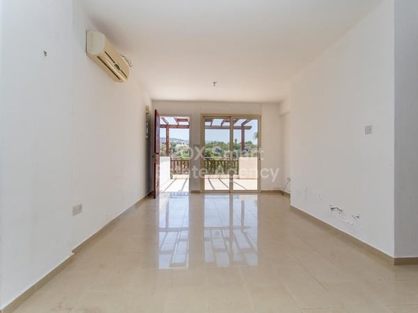Apartment in Pegeia - view 1