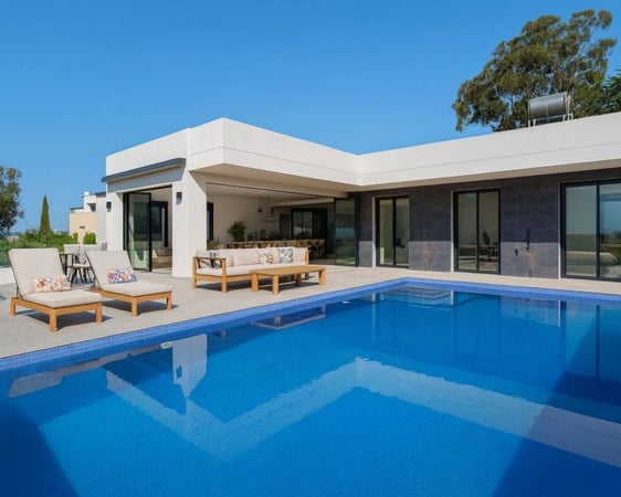 House in Pedreguer - view 1