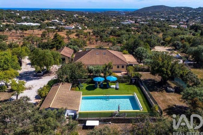 House in Santa Barbara de Nexe - view 1