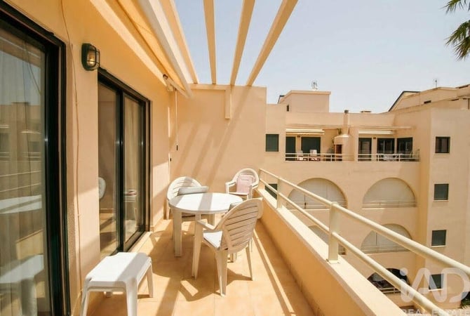 Apartment in Guia - view 1