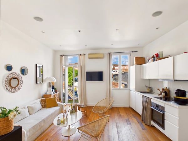 House in Aix-en-Provence - view 1