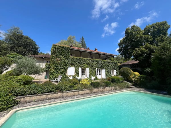 House in Chancelade - view 1